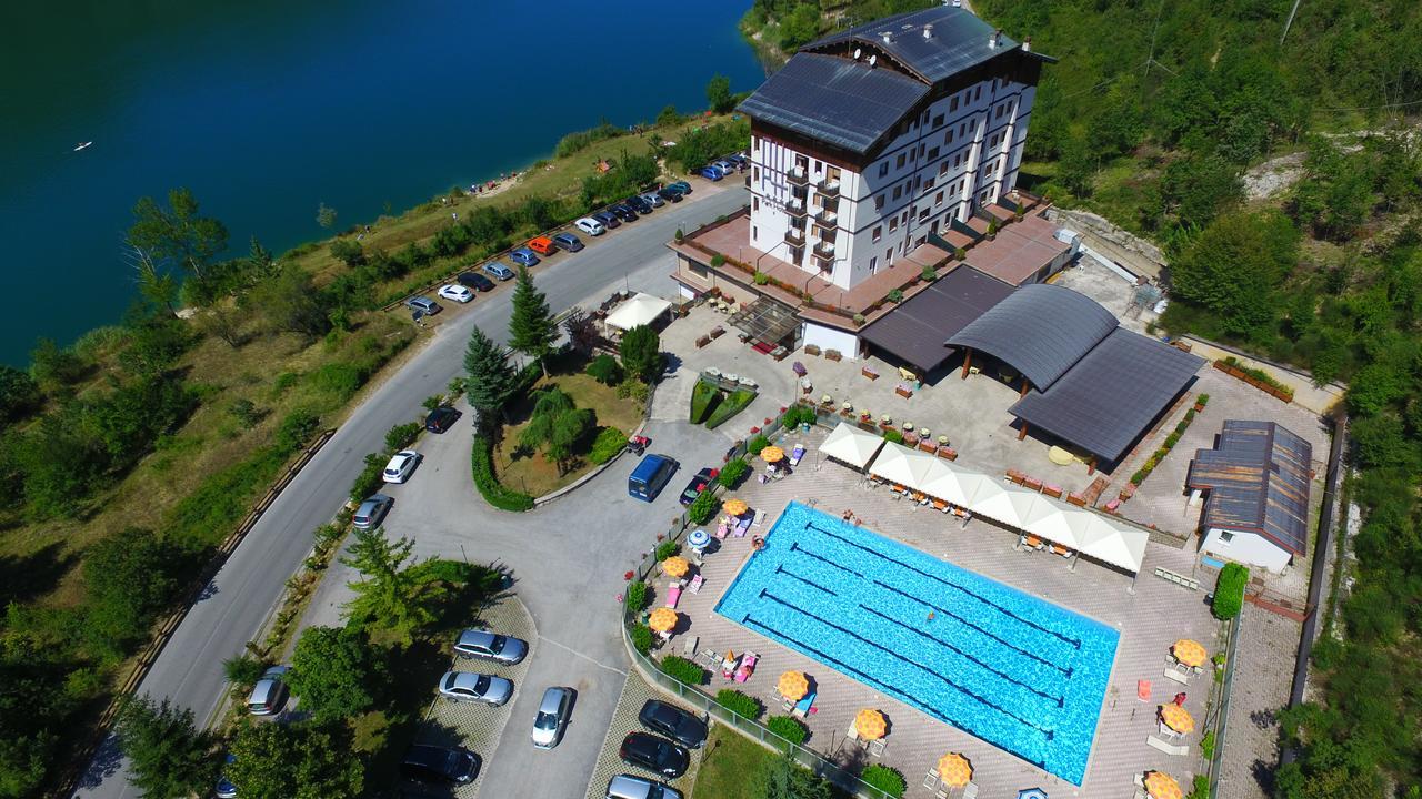 Park Hotel سكانو المظهر الخارجي الصورة